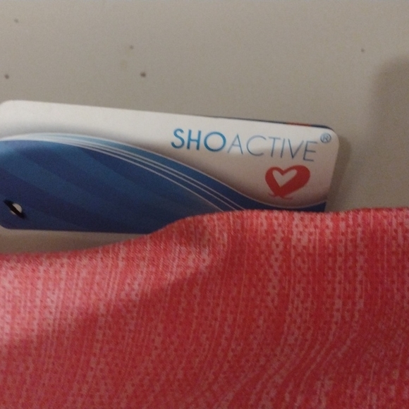 Shoactive sport enthusiast This is the hoodie vest you need whicking 4way stretc - Picture 10 of 13